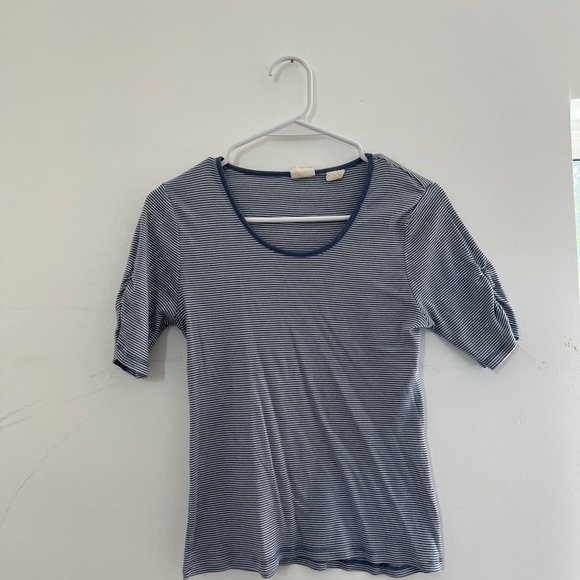 Levi's blue and White Striped Short Sleeve Tee - Picture 2 of 4